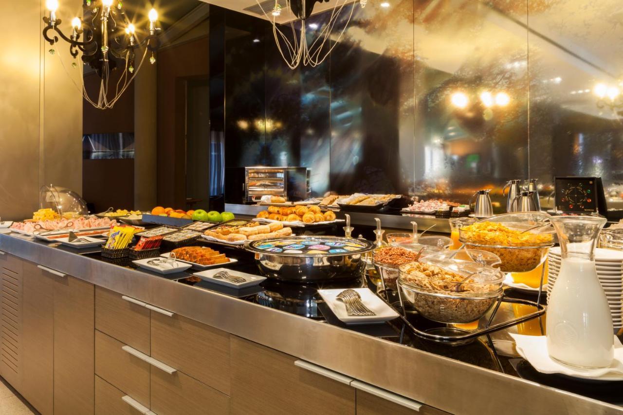 Porcel Torneo Hotell Sevilla Exteriör bild
