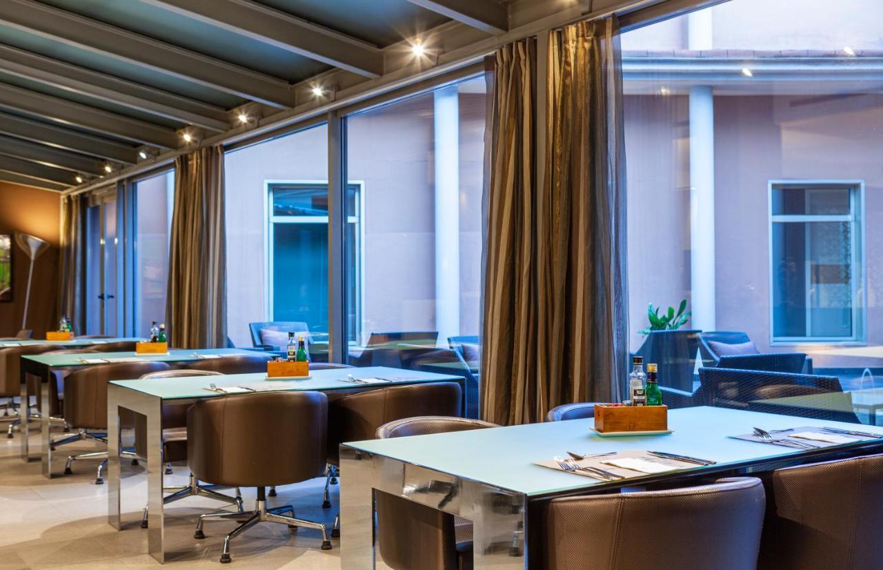 Porcel Torneo Hotell Sevilla Exteriör bild