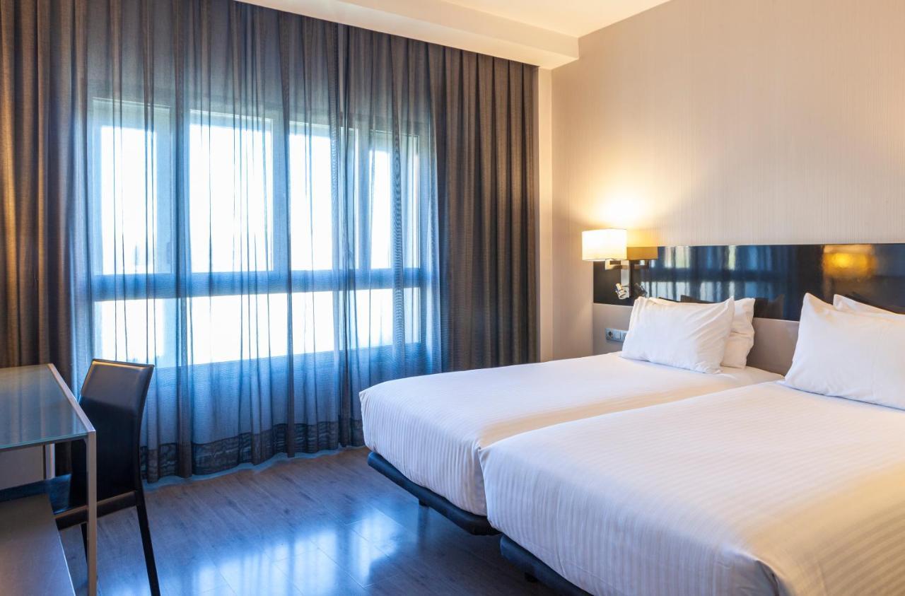 Porcel Torneo Hotell Sevilla Exteriör bild