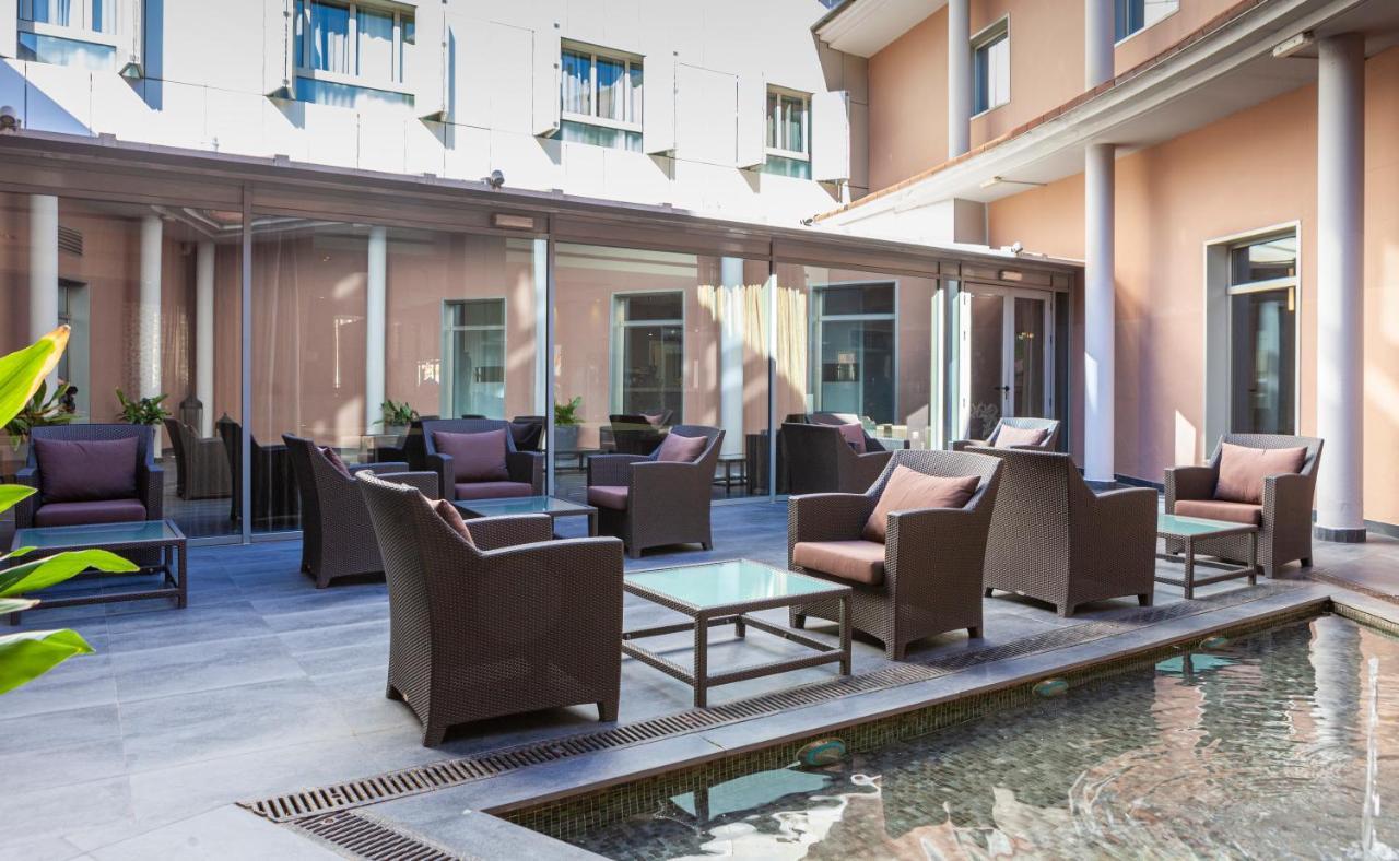Porcel Torneo Hotell Sevilla Exteriör bild