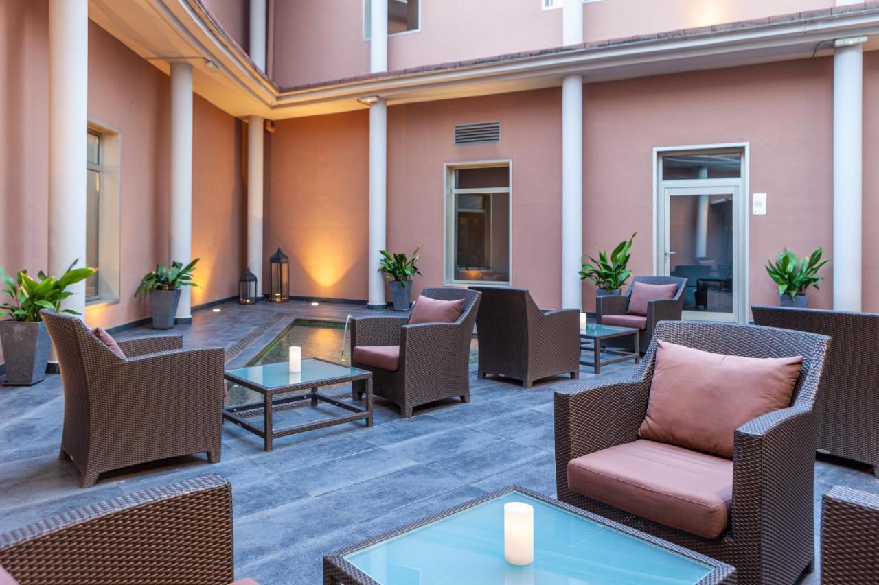 Porcel Torneo Hotell Sevilla Exteriör bild