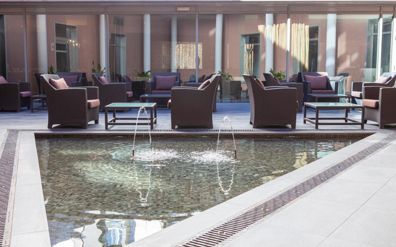 Porcel Torneo Hotell Sevilla Exteriör bild